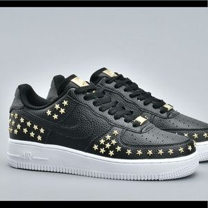 New black womens Air Force 1
